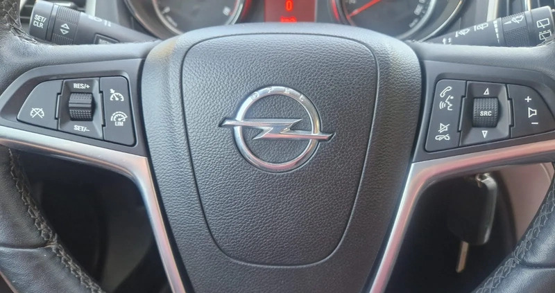 Opel Astra cena 32900 przebieg: 128444, rok produkcji 2013 z Gniezno małe 466